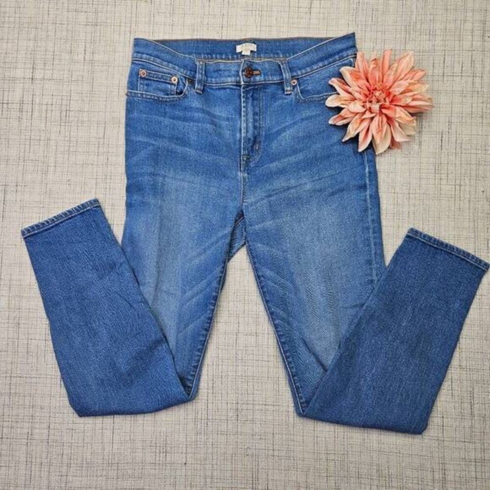 J Crew High Rise Skinny Jeans Light Wash Size 28